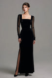 Robe formelle noire en velours à longues fentes avec manches longues