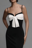 Bowknot Spaghetti Straps Robe formelle noire avec fente