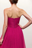 Robe de soirée bustier froncée rose avec fente