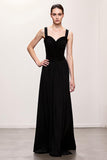 Robe de soirée longue à bretelles froncées fourreau noir