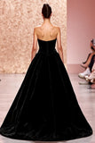 Simple Velvet Noir Sans Bretelles Une Ligne Longue Robe de Soirée