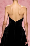 Simple Black A Line Velvet Robe de soirée longue sans bretelles avec fente