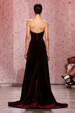 Robe de soirée longue bustier en velours rouge foncé