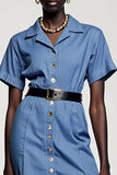 Mini robe de travail bleue à revers crantés avec ceinture