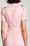 Robe de travail midi à col en V rose avec ceinture
