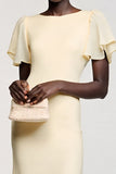 Fourreau ivoire à volants manches midi robe