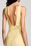 Robe midi jaune licol avec ceinture