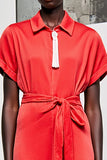 Ceinture à revers rouge Longueur thé Robe à manches courtes