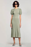 Robe midi à fourreau vert avec manches bouffantes