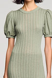 Robe midi à fourreau vert avec manches bouffantes