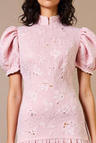 Floral Rose Col Haut Une Ligne Midi Robe avec manches bouffantes