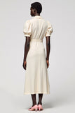 Ivoire col V Une Robe Trapèze Avec Ceinture