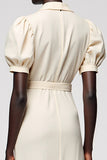 Ivoire col V Une Robe Trapèze Avec Ceinture