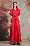 Robe à pois rouge à col polo