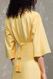 Robe à revers une ligne jaune