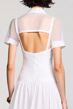 Robe d’invité de mariage blanche en ligne avec noeud