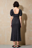 Robe fourreau noir à pois à manches courtes