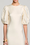 Robe longue ivoire à manches bouffantes