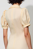 Robe de travail à poches midi à revers châle ivoire avec manches bouffantes