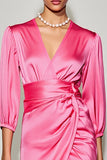 Robe d’été midi en satin rose à col en V avec demi-manches