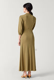 Col en satin olive Robe longue d’invitée de mariage avec manches 3/4