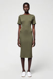 Robe midi en satin olive