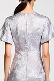 Robe à manches courtes imprimée grise