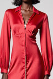 Robe en satin rouge avec fermeture éclair