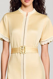 Satin Abricot Une Robe D’invitée De Mariage Trapèze