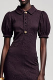 Jacquard violet foncé Une ligne Robe d’invitée de mariage midi