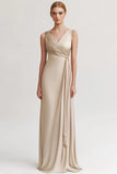 Robe de soirée froncée fourreau col V champagne