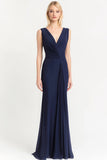 Robe de soirée longue froncée fourreau col en V bleu marine