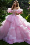 Robe de bal rose princesse à épaules dénudées en tulle à volants Quinceanera