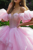 Robe de bal rose princesse à épaules dénudées en tulle à volants Quinceanera