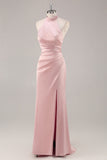 Blush col haut satin froncé longue robe de demoiselle d’honneur avec fente