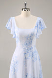 Robe de demoiselle d’honneur longue à col rond floral en mousseline de soie bleue avec volants