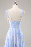Mousseline de soie bleue Floral Une ligne longue robe de demoiselle d’honneur avec volants