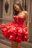 Une ligne sans bretelles Corset Robe De Cocktail rouge à plusieurs niveaux avec nœuds