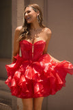 Une ligne sans bretelles Corset Robe De Cocktail rouge à plusieurs niveaux avec nœuds