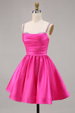 Robe courte de retour en satin fuchsia avec perles