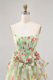 Floral vert sans bretelles Une robe corset de retour à la maison