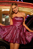 Robe De Cocktail sans bretelles trapèze violet foncé métallisé avec noeud