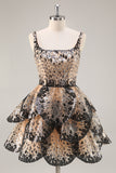 Abricot noir à paillettes à volants Une robe de bal