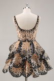 Abricot noir à paillettes à volants Une robe de bal