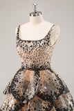 Abricot noir à paillettes à volants Une robe de bal