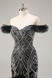 Robe de bal noire sirène perlée à épaules dénudées