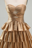 Robe dorée sans bustier à étages découpée à étages avec perles