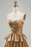 Robe dorée sans bustier à étages découpée à étages avec perles