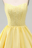 Corset jaune A-Line Strapless Piers Corset Short Homecoming avec volants