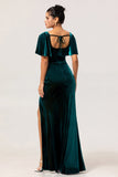 Robe de demoiselle d’honneur en velours vert paon à manches courtes